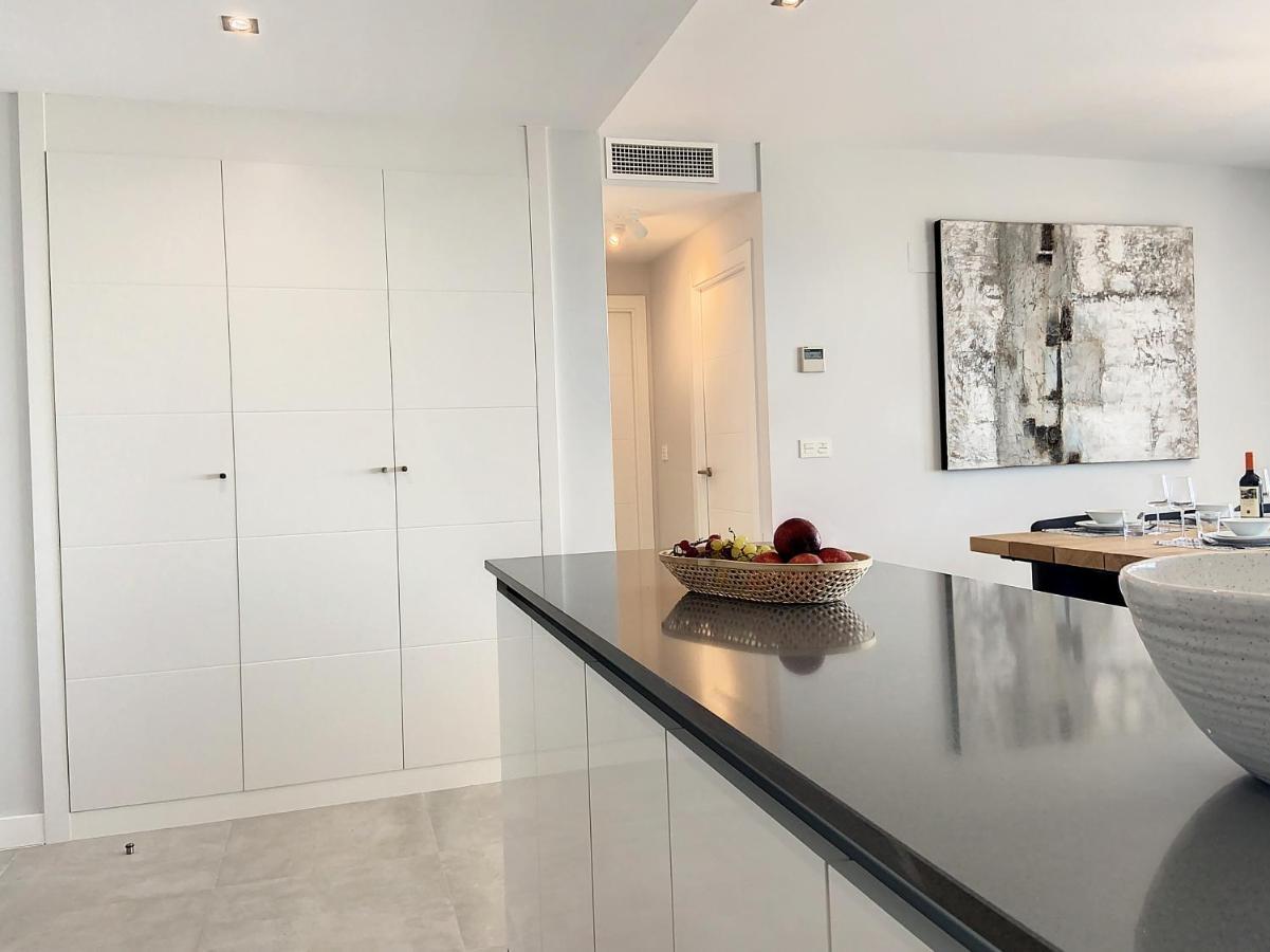 Via Celere 2330 Sea View Apartment Casares Exterior foto
